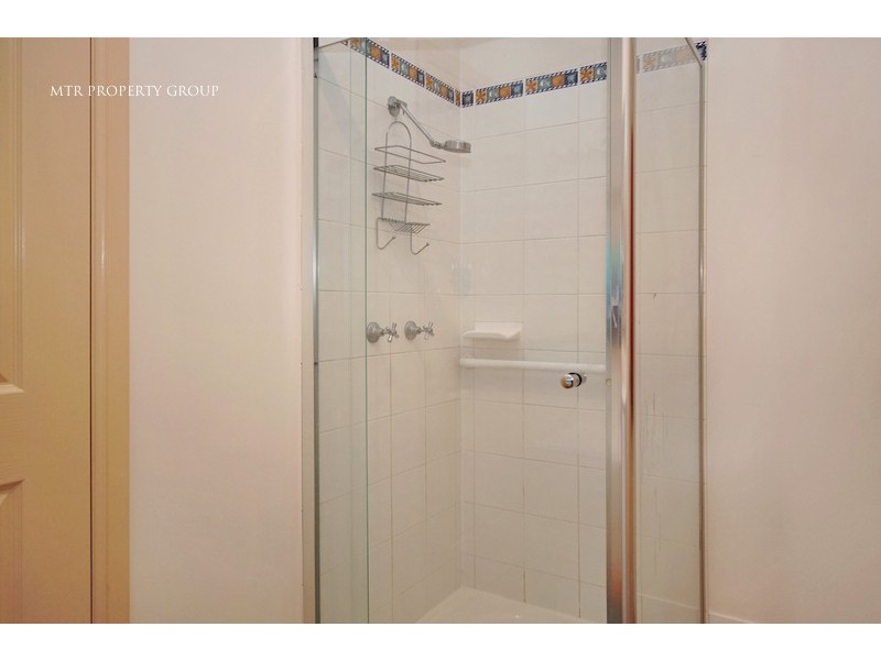 33 Simpson Way, Forest Lake QLD 4078