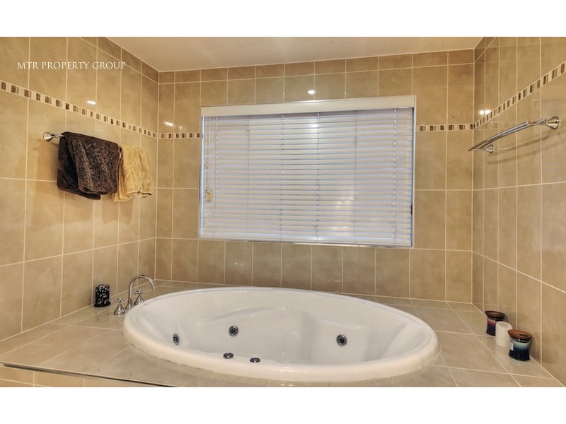 7-9 Boyd Road, New Beith QLD 4124