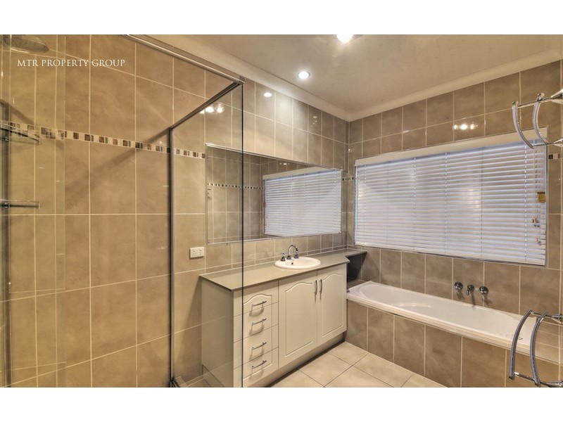 7-9 Boyd Road, New Beith QLD 4124