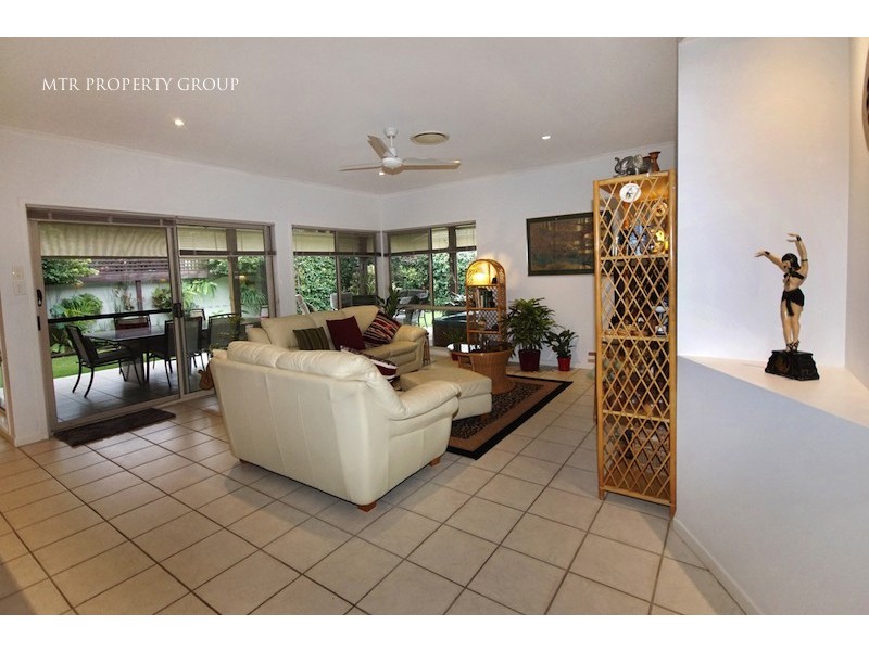 26 Cascade Drive, Forest Lake QLD 4078