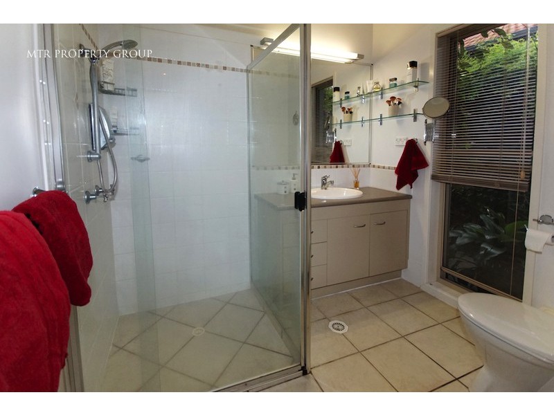 26 Cascade Drive, Forest Lake QLD 4078