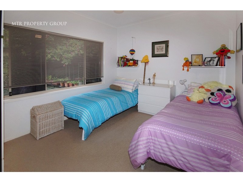 26 Cascade Drive, Forest Lake QLD 4078