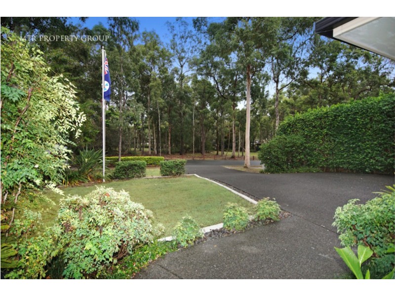 26 Cascade Drive, Forest Lake QLD 4078