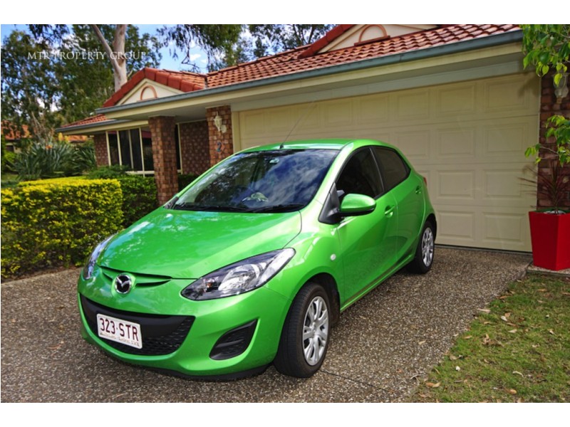 2 Allen Close, Forest Lake QLD 4078