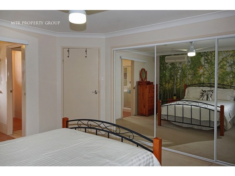 2 Allen Close, Forest Lake QLD 4078