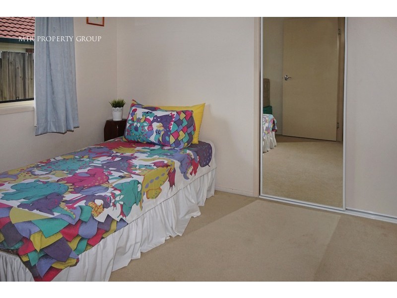 2 Allen Close, Forest Lake QLD 4078