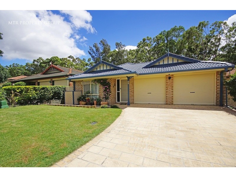 33 Prospect Cres, Forest Lake QLD 4078