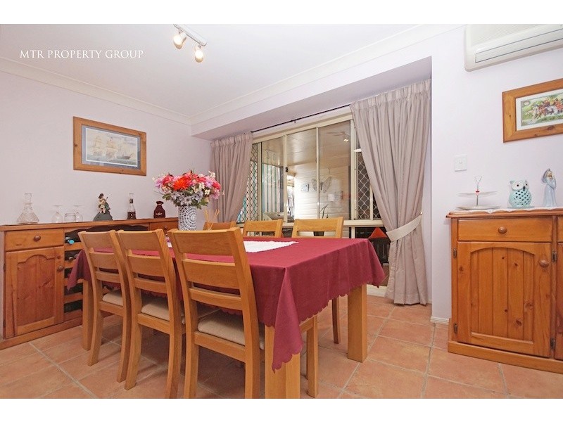 33 Prospect Cres, Forest Lake QLD 4078