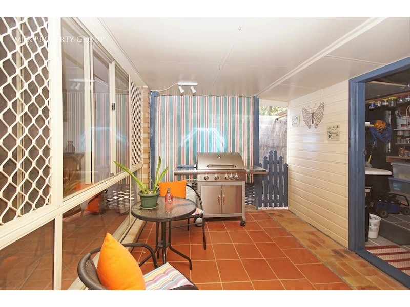 33 Prospect Cres, Forest Lake QLD 4078