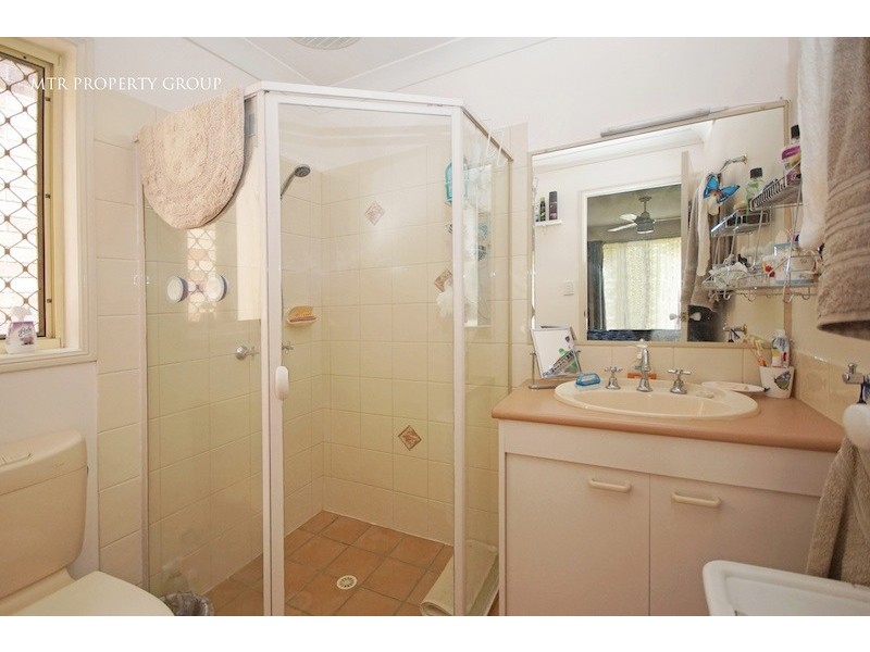 33 Prospect Cres, Forest Lake QLD 4078