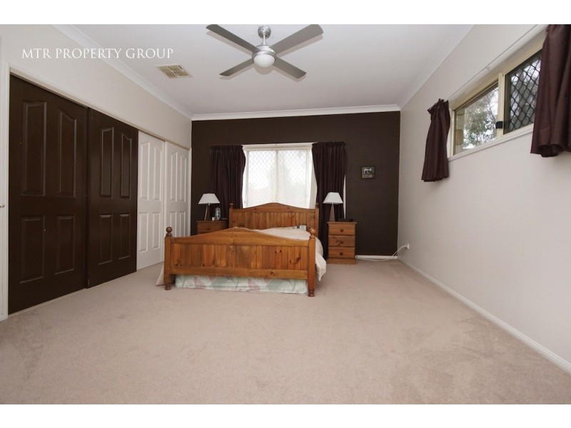 22 Chapple Place, Forest Lake QLD 4078