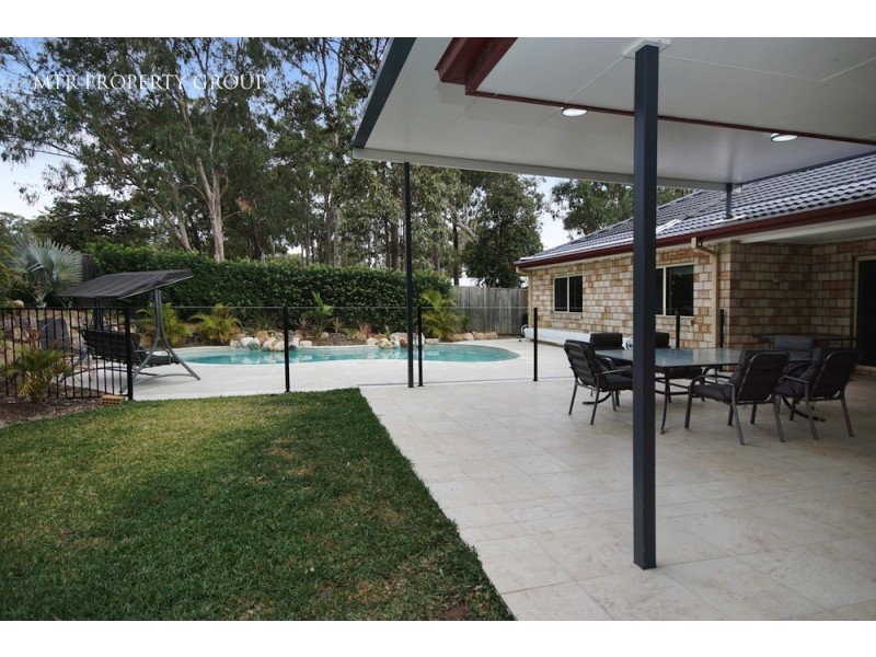 22 Chapple Place, Forest Lake QLD 4078