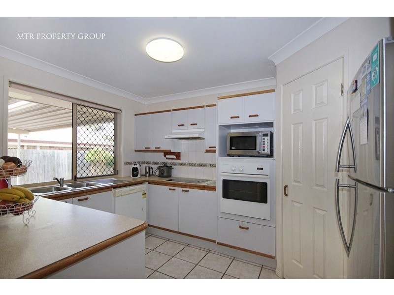 10 Argyle Place, Forest Lake QLD 4078