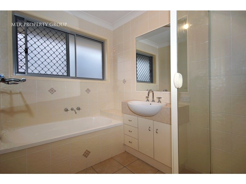 10 Edith Street, Forest Lake QLD 4078