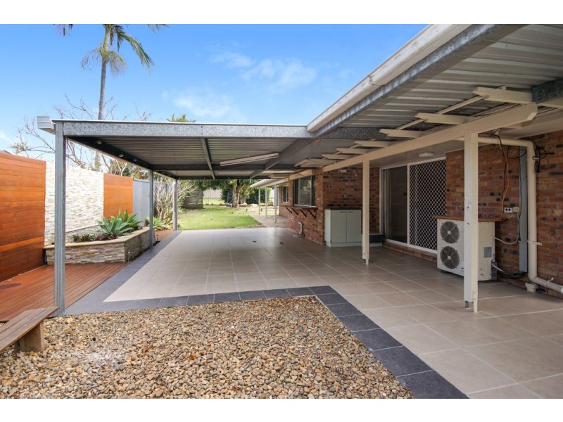 8 Soho Street, Hillcrest QLD 4118