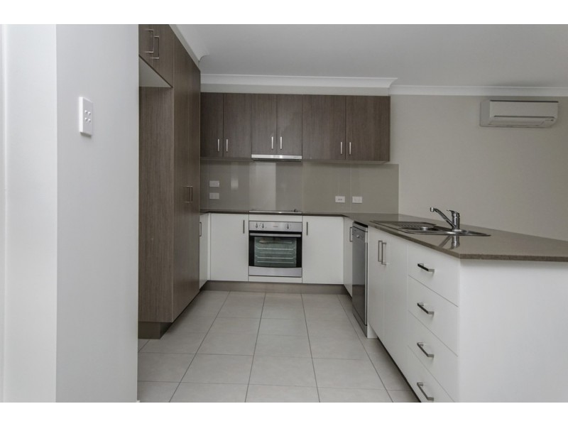 37 Horizon Drive, Springfield Lakes QLD 4300