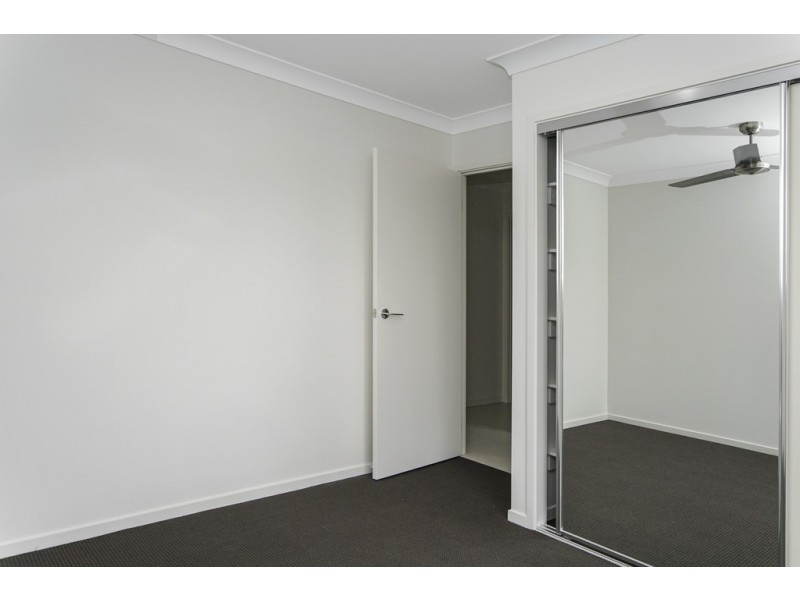 37 Horizon Drive, Springfield Lakes QLD 4300