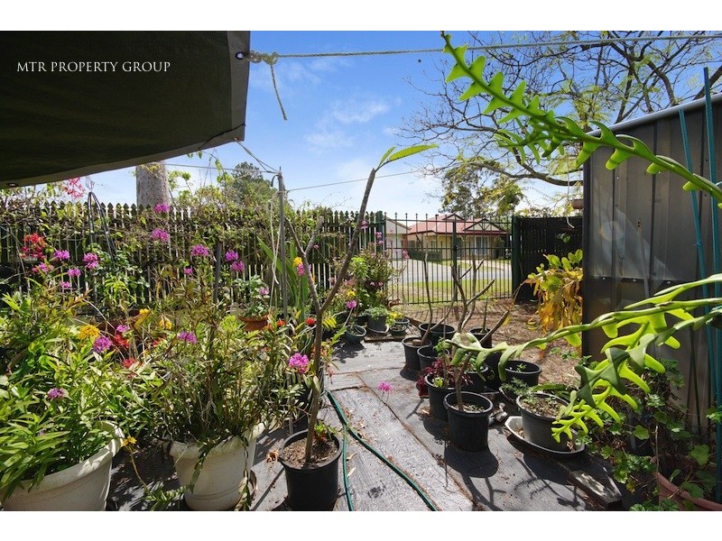 8 Evergreen Place, Forest Lake QLD 4078