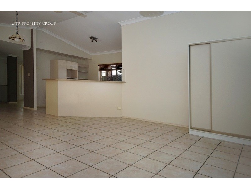 33 Hampstead Street, Forest Lake QLD 4078