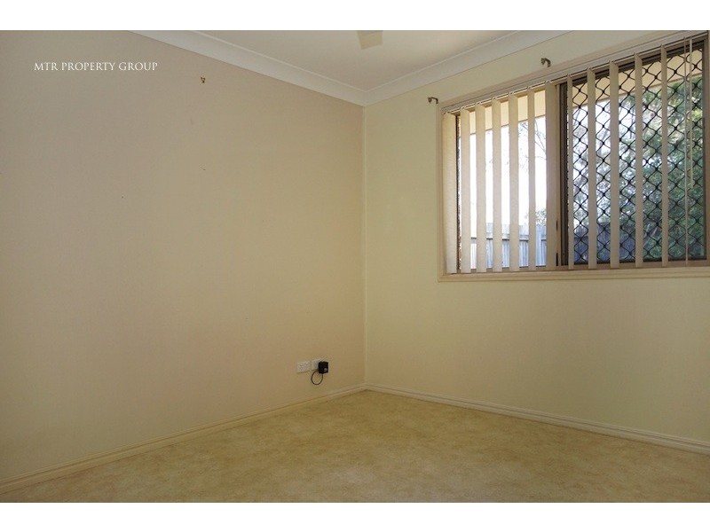 33 Hampstead Street, Forest Lake QLD 4078