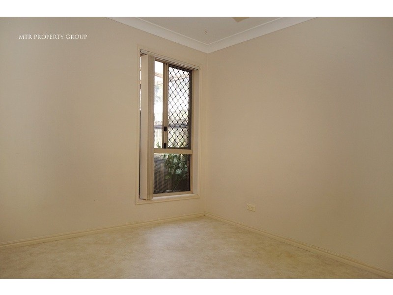 33 Hampstead Street, Forest Lake QLD 4078