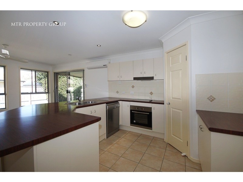 10 Edith Street, Forest Lake QLD 4078