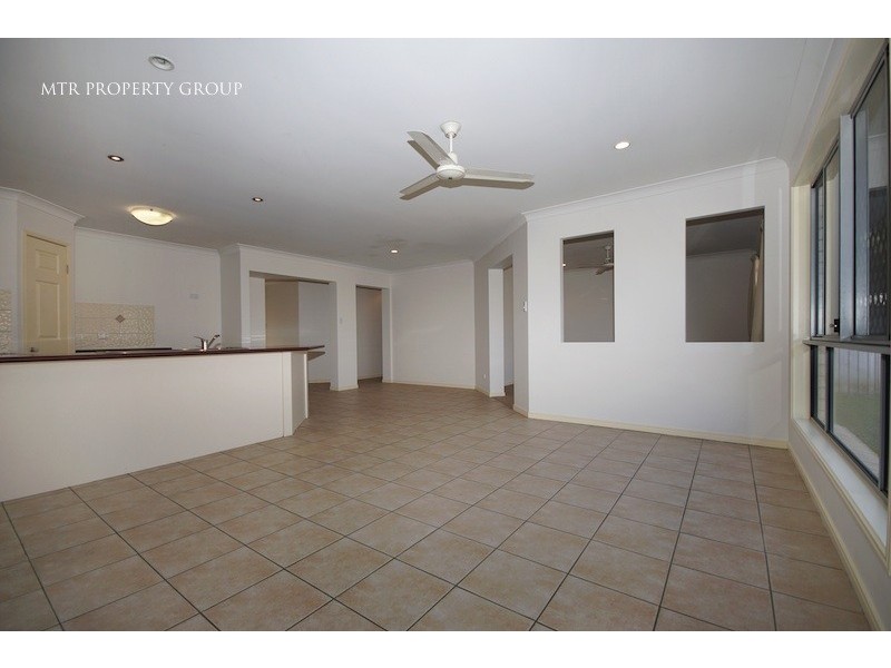 10 Edith Street, Forest Lake QLD 4078