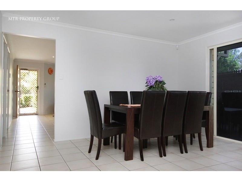 11 Rundle Street, Forest Lake QLD 4078