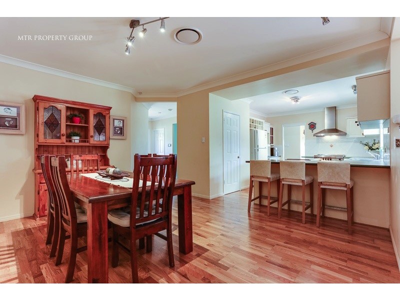 4 Catalina Cct, Forest Lake QLD 4078