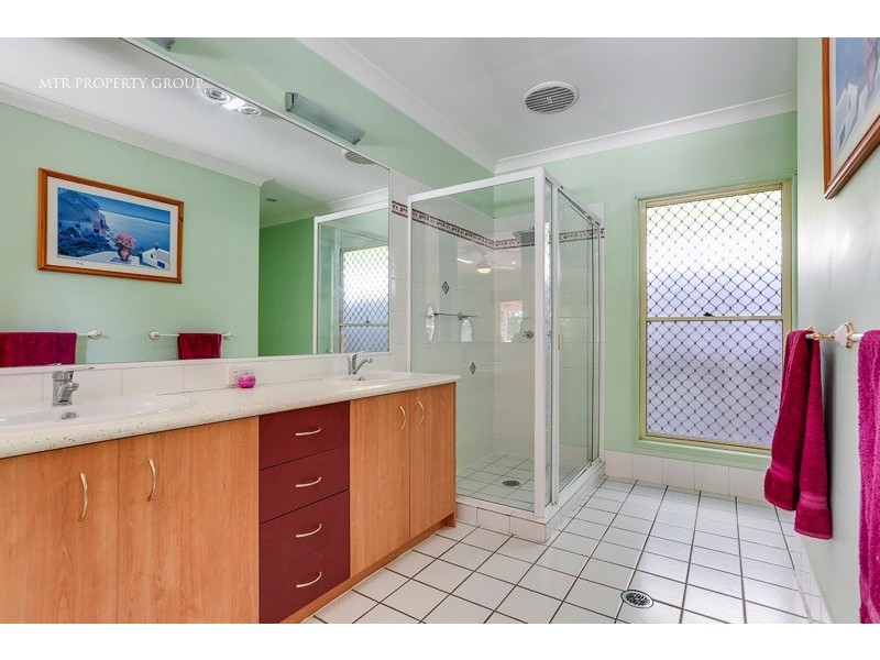 4 Catalina Cct, Forest Lake QLD 4078