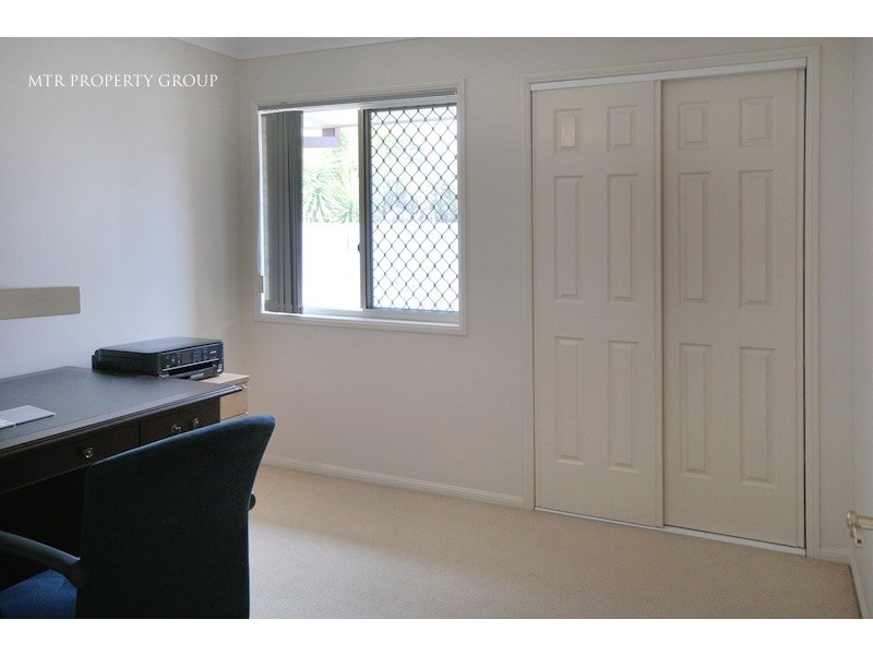 3 Bannister Place, Forest Lake QLD 4078