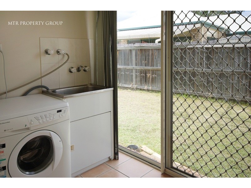 3 Bannister Place, Forest Lake QLD 4078