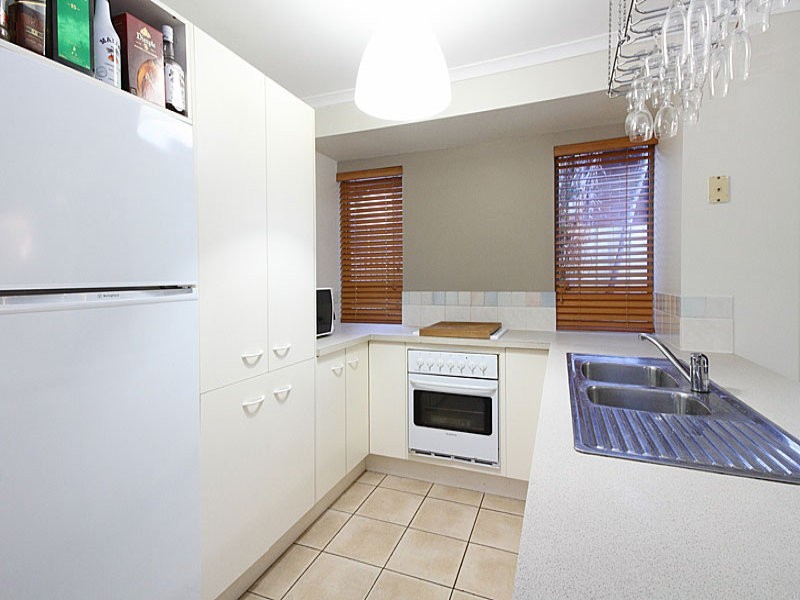 28 Acorn Circuit, Forest Lake QLD 4078