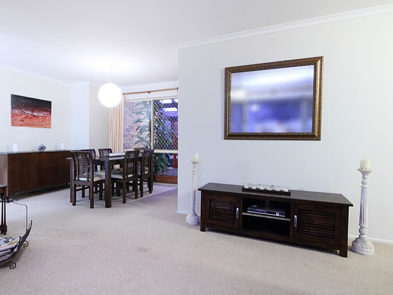 28 Acorn Circuit, Forest Lake QLD 4078