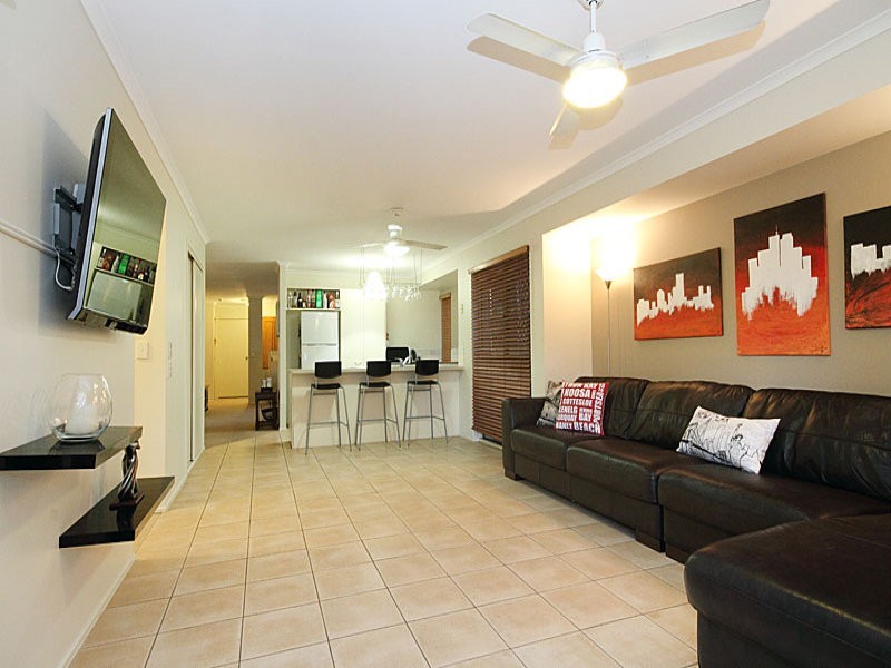 28 Acorn Circuit, Forest Lake QLD 4078