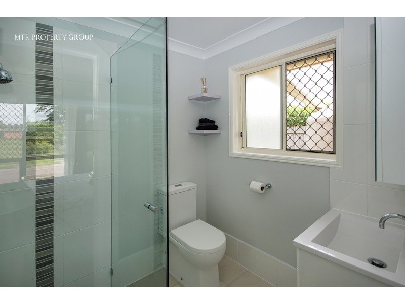 1 Rundle Street, Forest Lake QLD 4078