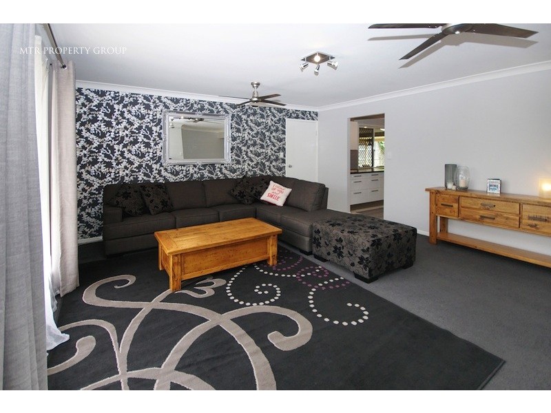 1 Rundle Street, Forest Lake QLD 4078