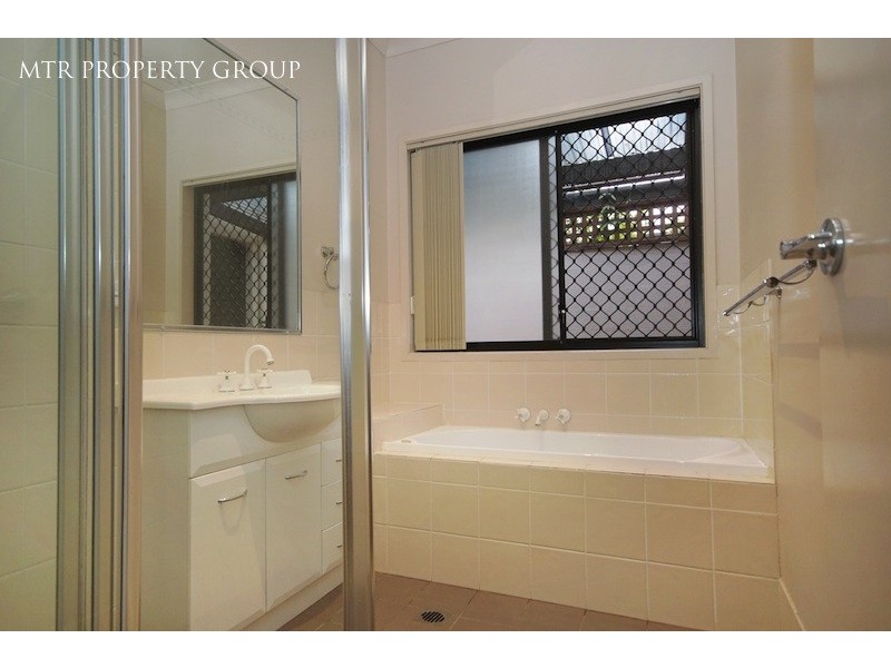 6 Desoto Place, Forest Lake QLD 4078