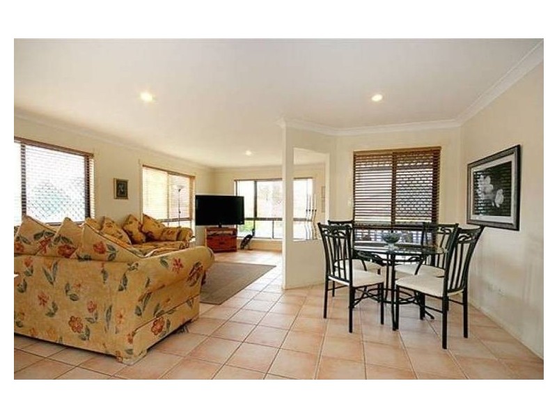 7 Tully Street, Forest Lake QLD 4078