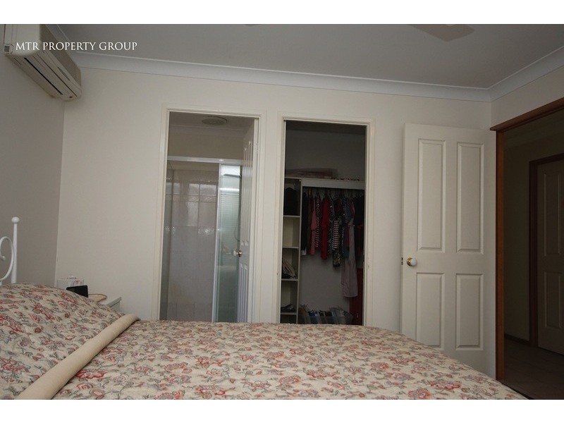 14 Scarlet Place, Forest Lake QLD 4078
