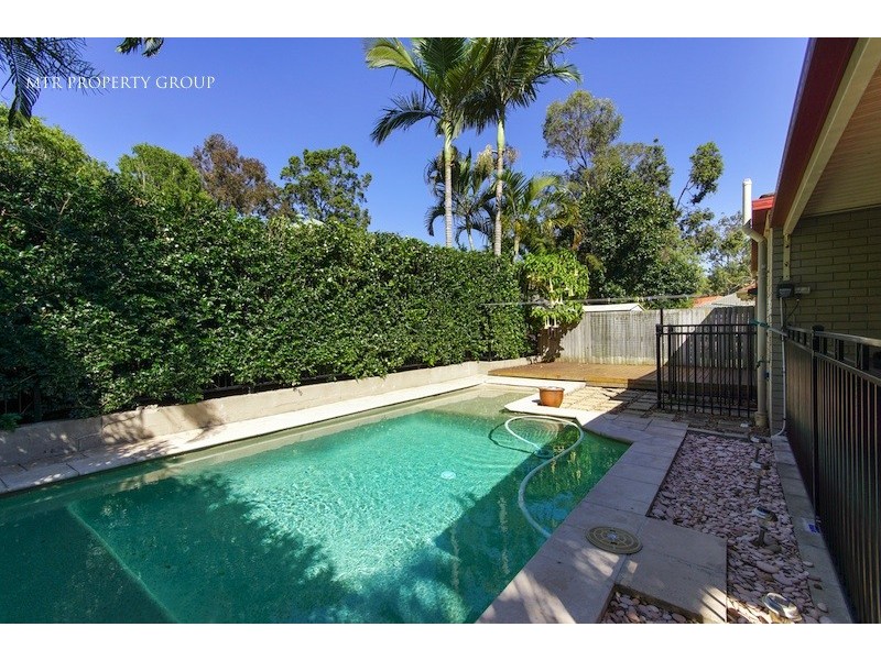 14 St James Street, Forest Lake QLD 4078
