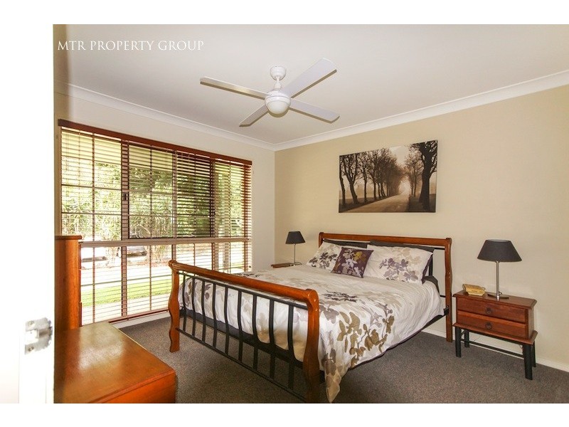 17 Landsborough Street, Forest Lake QLD 4078