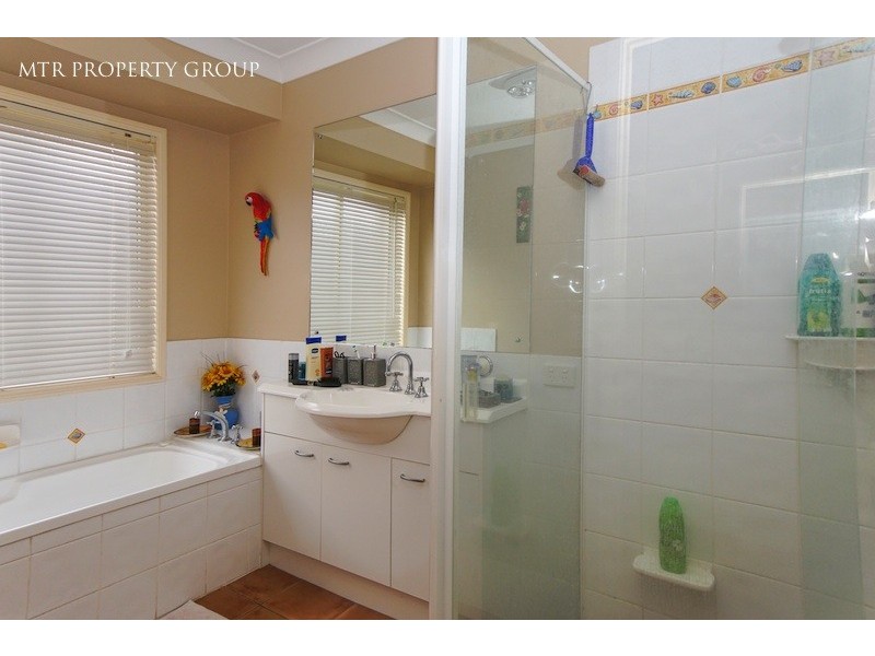 30 Cambridge Crescent, Forest Lake QLD 4078