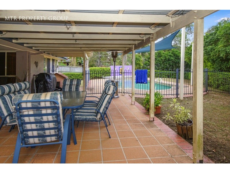 30 Cambridge Crescent, Forest Lake QLD 4078