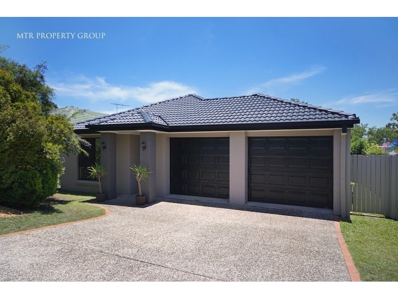 33 Central Street, Forest Lake QLD 4078