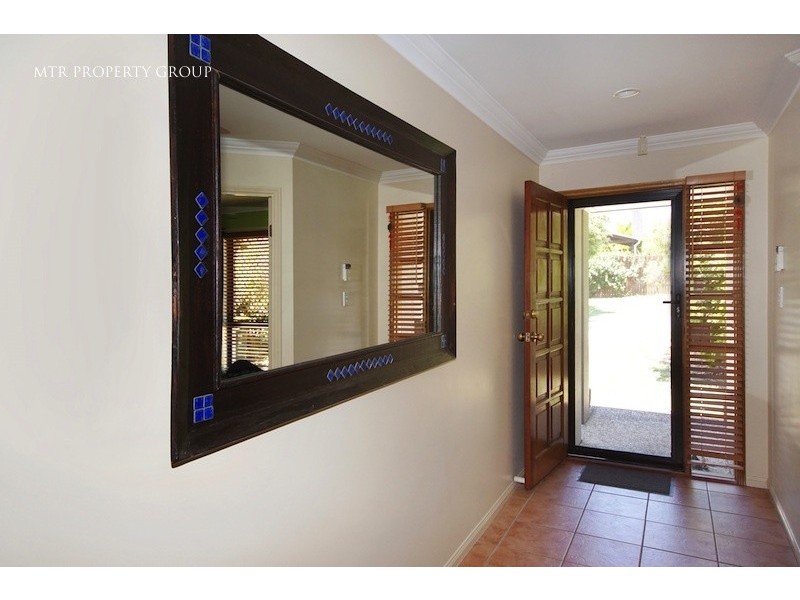 33 Central Street, Forest Lake QLD 4078