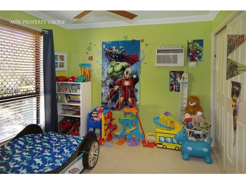 33 Central Street, Forest Lake QLD 4078