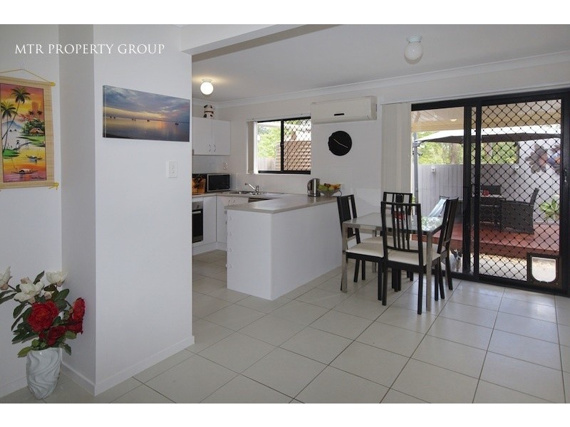 2/130 Rockfield Road, Doolandella QLD 4077