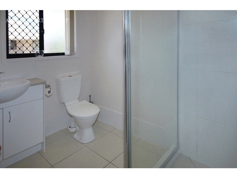 2/130 Rockfield Road, Doolandella QLD 4077