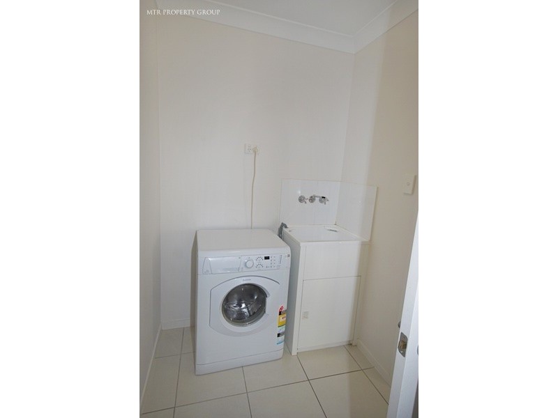 2/130 Rockfield Road, Doolandella QLD 4077